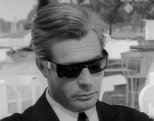 The 10 Best Sunglasses in the History of Cinema .